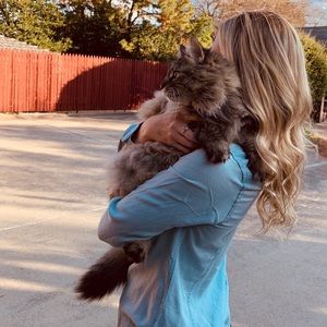 Meet your Posher, Lauren